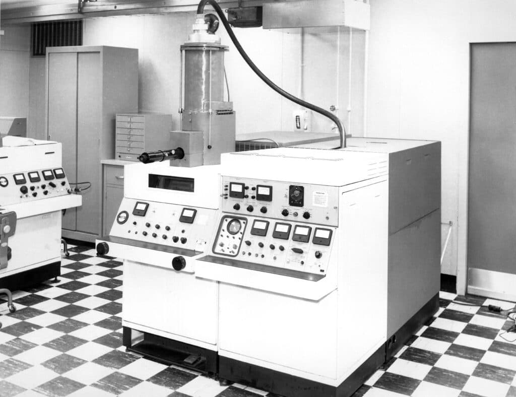 Hamilton Zeiss First EB Welding System